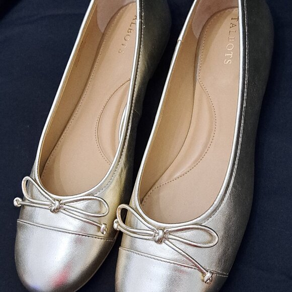 Talbots Shiny Gold Tone Leather Ballet Flats with Bow Size 10.5 M NWOT - Picture 2 of 12